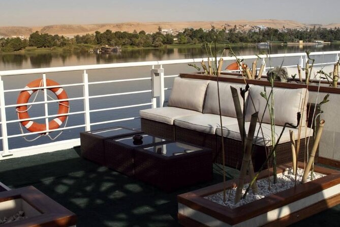 Luxor Private Tour to The East and West Banks of the Nile - The guide, driver, and private format