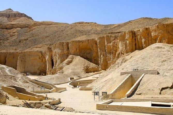 Luxor Private Tour: West Bank - Valley of Kings, Hatshepsuit & Colossi of Memnon - Understanding the tomb paintings and royal beliefs