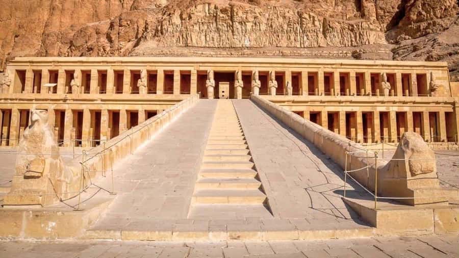 Luxor: Valley of the Kings and Hatshepsut Temple Day Tour - Five useful things to know before you book