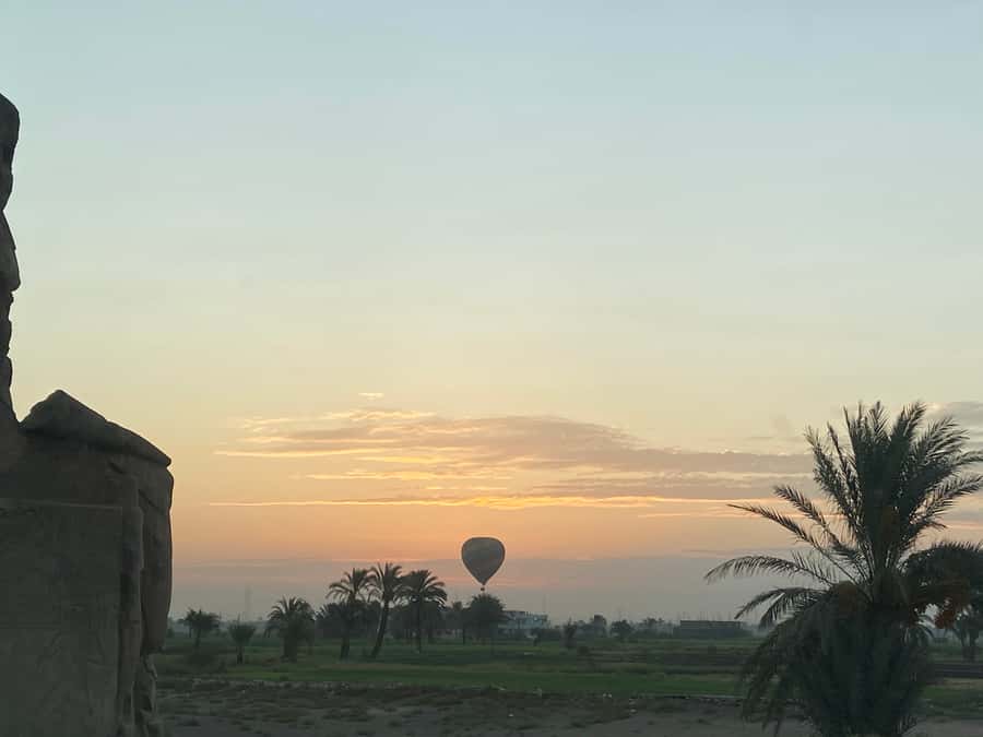Luxor: West Bank Hot Air Balloon Ride with Hotel Pickup - Key points to know before you book