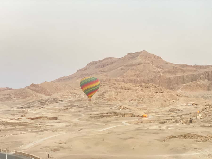 Luxor: West Bank Hot Air Balloon Ride with Hotel Pickup - An early start before Luxor wakes up