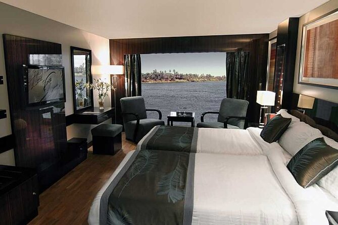 Luxury 4-Day 3-Night Nile Cruise from Aswan to Luxor - Day four: Luxor Temple and Karnak