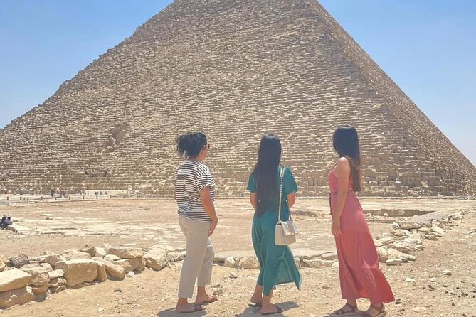 Luxury Private Tour Giza pyramids ,Sphinx ,Camel Rid and Lunch - The 15-minute camel ride is brief but useful