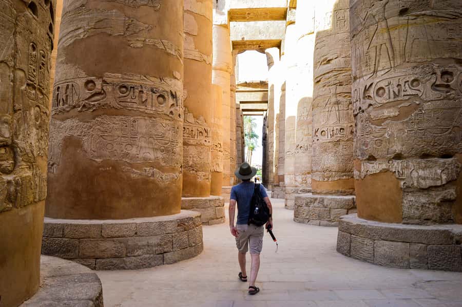 Makadi Bay: Luxor Private Tour Kings Valley and Hatshepsut - Hatshepsut Temple below the cliffs