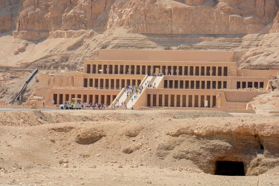 Makadi Bay: Luxor Private Tour Kings Valley and Hatshepsut - The guide can make or break the experience