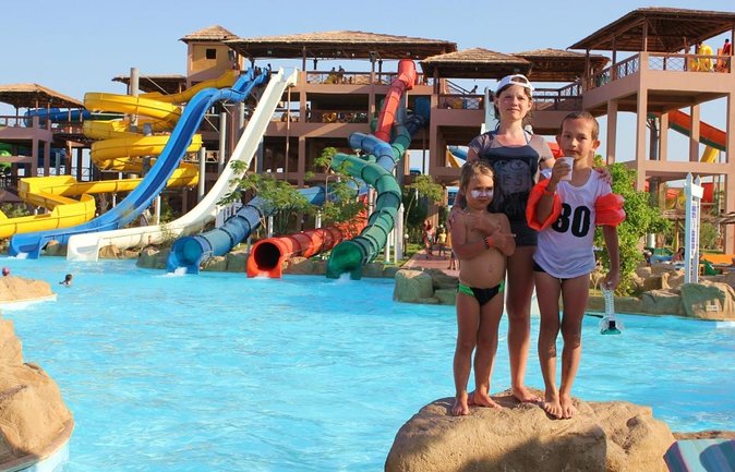 Makadi Water World Aqua Park With Lunch and transport - Hurghada - Key points at a glance