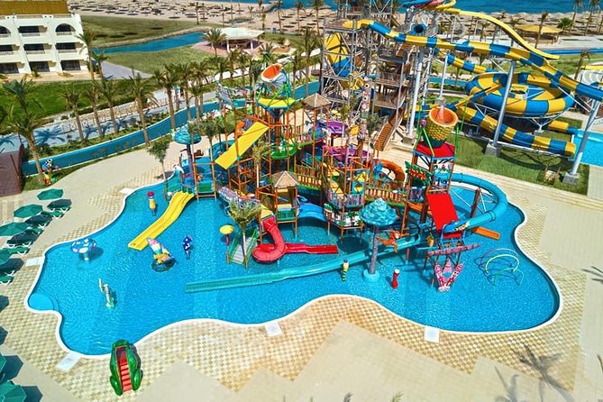 Makadi Water World Aqua Park With Lunch and transport - Hurghada - Lunch, drinks, and the midday pause