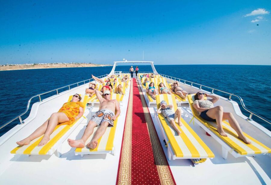 Marsa Alam: Elite vip Turtle bay snorkeling with BBQ Lunch - Marsa Mubarak and the search for turtles