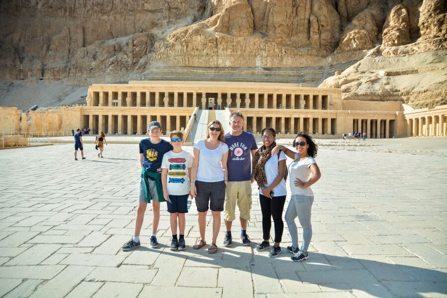Marsa Alam: Valley of the Kings & Karnak Temples Luxor Tour - Key points to know before booking