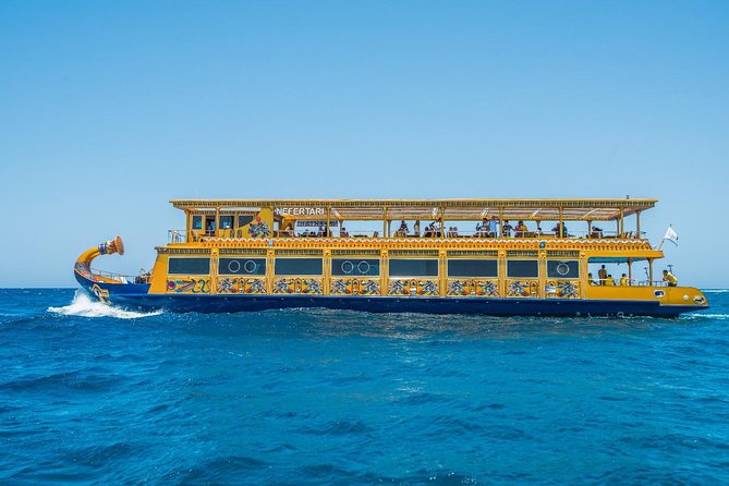 Marsa Mubarak Snorkeling & 1 Diving Adventure & Lunch -Marsa Alam - Leaving shore for Marsa Mubarak