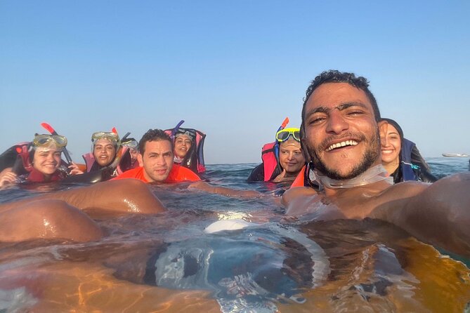 Marsa Mubarak snorkeling with dugong and turtles - marsaalam - The crew, equipment, and daily rhythm