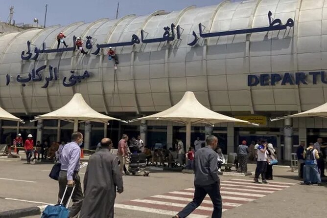 Meet and greet vip Transfer From Cairo Airport - Leaving Cairo International Airport without the taxi crowd
