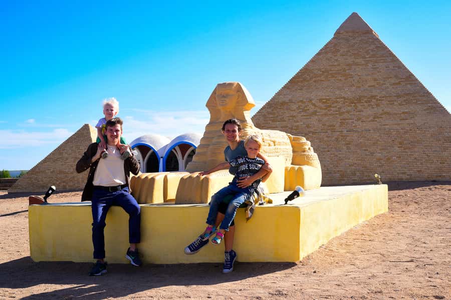 Mini Egypt Private Tour with Transfers & Pedal Boat Ride - Starting With Hotel Pickup in Hurghada or Safaga