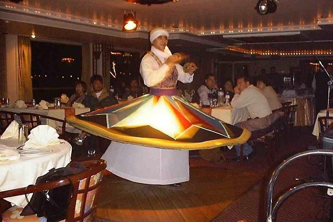 Nile Pharaoh dinner cruise on the Nile - An easy first-night introduction to Cairo