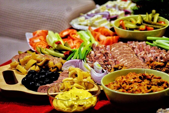 Nile River Dinner Cruise on a Yacht with Open Buffet - What the yacht description really means