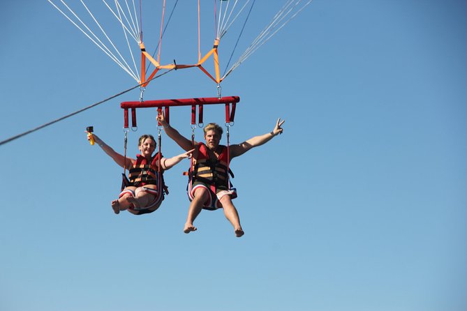 Parasailing Adventure Fly to Sky with Hotel Pickup - Hurghada - The biggest question: how long are you actually airborne?
