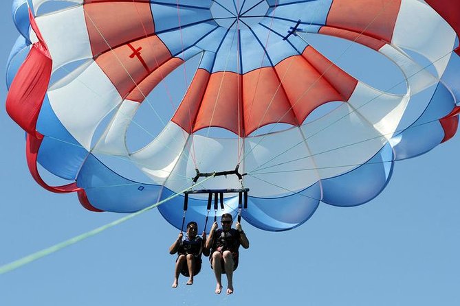Parasailing Fly in The Sky With Transportation - Hurghada - Timing, communication, and the right pace
