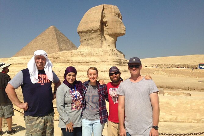 Privat tour:Giza Pyramids, lunch ,Saqqara,Memphise, Dinner Cruise - Lunch, Water, and the Dinner Cruise Question