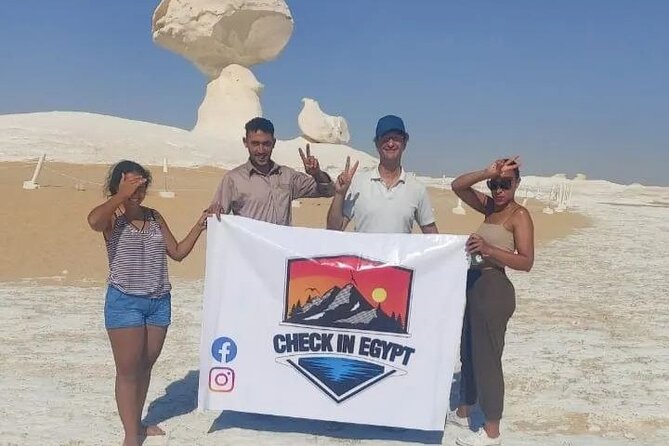 Private 2-Day Tour in Egypt - Crystal Mountain and the Agabat Area