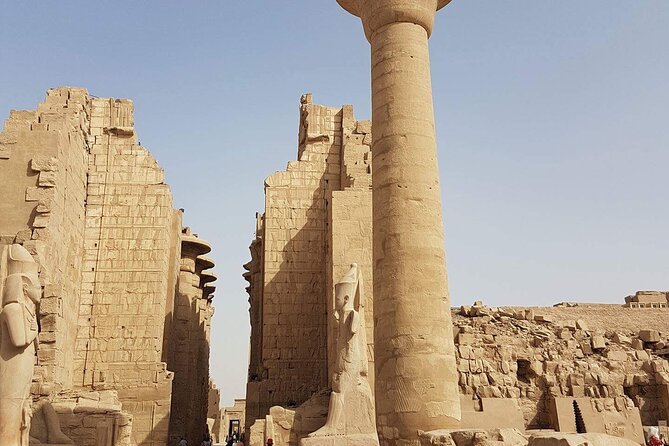 Private 2 day trip to Luxor with overnight stay - A short Nile crossing by motorboat