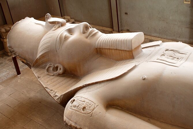 Private All Inclusive;Giza Pyramids,Sphinx,Memphis,Saqqara,Lunch&Camels - Egyptian lunch at a local restaurant
