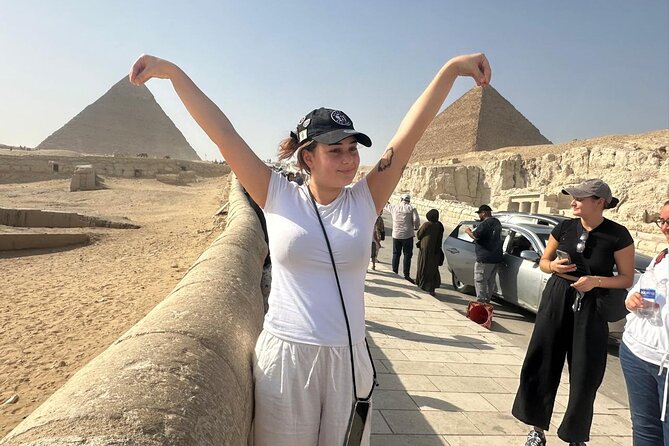 Private Cairo Highlights Tour (Pyramids, Grand Museum and Bazaar) - Starting at the Giza Pyramids