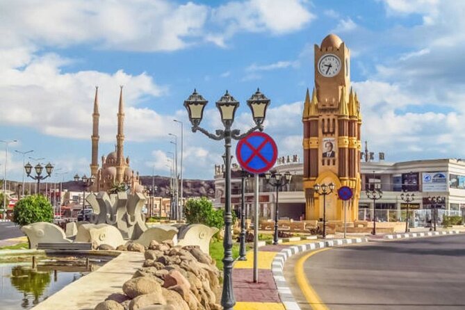 Private City Tour and Old Market Shopping in Sharm El Sheikh - The guides who can shape the experience