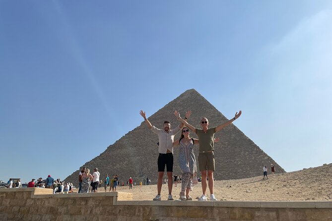 Private Day to cairo - all fees included - new museum & pyramid - Buffet lunch at the local food court