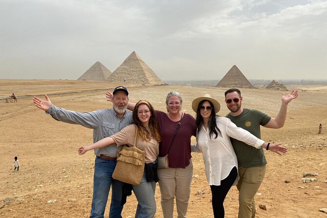 Private Day Tour Giza Pyramids,Sphinx,Saqqara and Memphis - The plateau viewpoint and the Sphinx