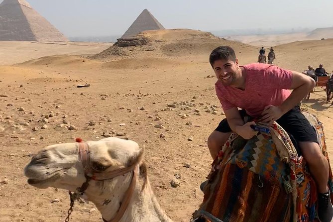 Private Day Tour to Giza Pyramids and Egyptian Museum from Cairo with Guide - Who should book this Giza and museum tour?