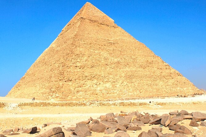 Private day trip to Cairo from Hurghada - Lunch and the rhythm of the day