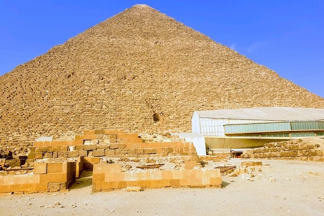 Private day trip to Cairo from Hurghada - The guide and driver make the difference