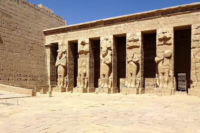 Private Full Day Tour of Luxor west Bank Tombs and temples - Deir el-Medina: the workers behind the royal tombs