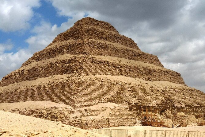 Private Full-Day Tour to Giza Pyramids,Sphinx,Memphis, and Saqqara - The Great Sphinx and Valley Temple