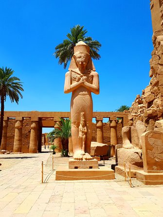 Private Full Day Tour to Luxor from Cairo with Flight - Karnak: two hours among giant columns