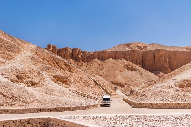 Private Full Day Tour: Valley of the Kings,Hatshepsut temple&more - Deir el-Medina and the people behind the tombs