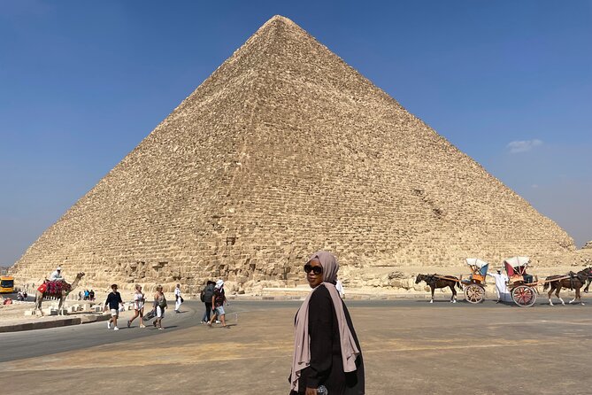 Private Giza Pyramids & Sakkara Tour with Camel Ride & Lunch - Giza Pyramids: the great opening scene
