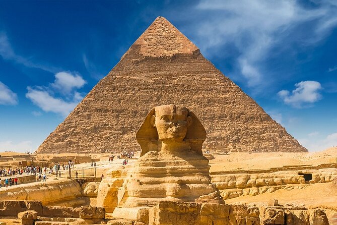 Private Giza Pyramids & Sphinx Day Tour with Lunch from Cairo - Menkaure Offers a Smaller, Different View