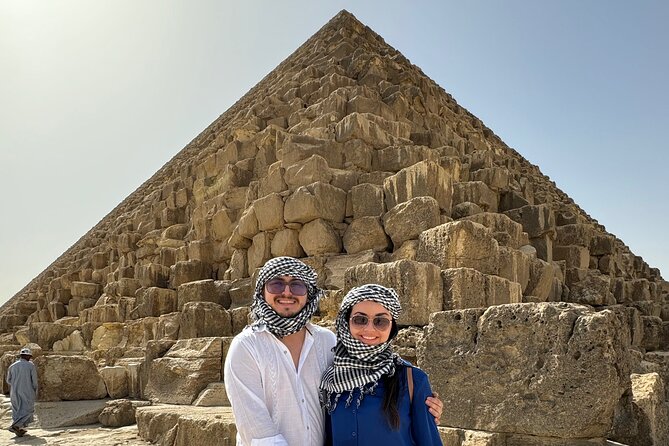 Private Giza Pyramids & Sphinx Day Tour with Lunch from Cairo - The Great Sphinx and Valley Temple