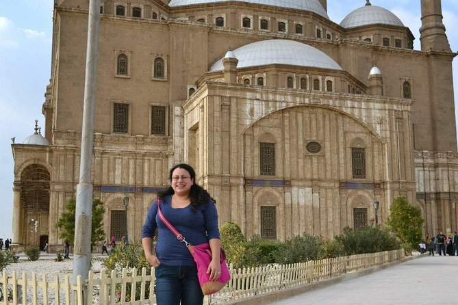 Private Giza pyramids,Sphinx,Lunch,Camel & inside the pyramids - The Giza plateau, two to three hours of essential sights