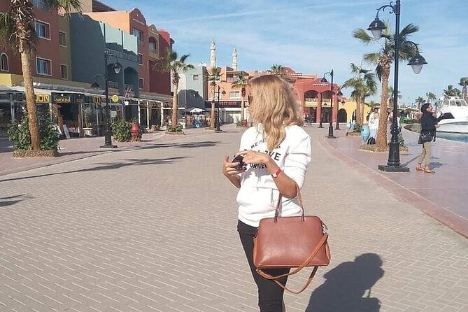 Private Guided City Tour and Shopping Experience in Hurghada - Dahar, Sakkala, and the everyday city