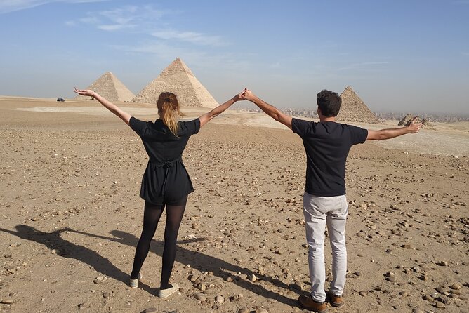Private Guided Tour of Giza Pyramids and the great Sphinx - A practical choice for families and business visits