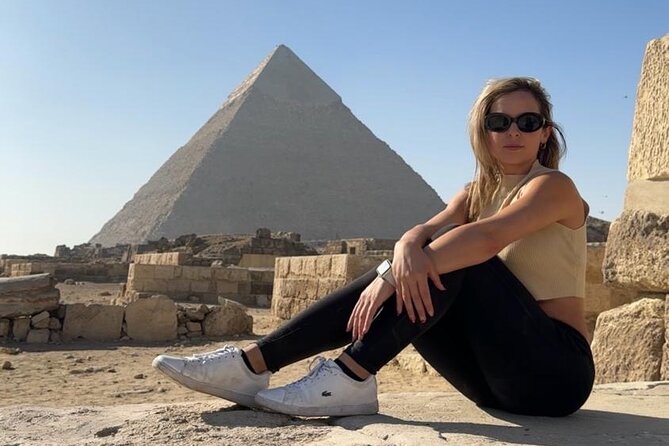 Private Guided tour to Giza Pyramids,Sphinx Camel Ride and Lunch - The guide is the main part of the value