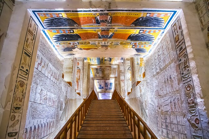 Private Guided Tour to Valley of the Kings - Ramses IV and the strongest decoration