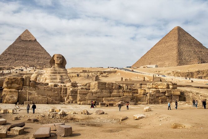 Private Half day Tour of the Pyramids and Sphinx from Cairo - Is $11 a good value?