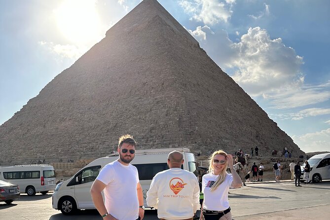 Private Half-day Tour to Giza Pyramids and Sphinx with Camel Ride and Lunch - Spending an hour with the Great Sphinx