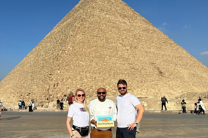 Private Half-day Tour to Giza Pyramids and Sphinx with Camel Ride and Lunch - Trying koshary in Giza
