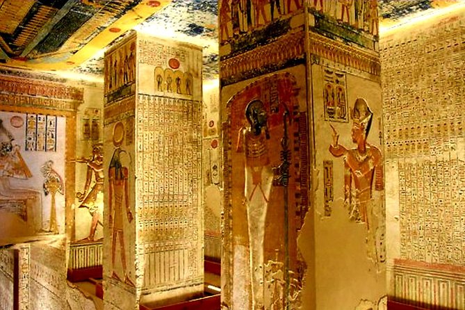 Private Luxor Highlights in Two Days - Hatshepsut’s temple tells a different royal story