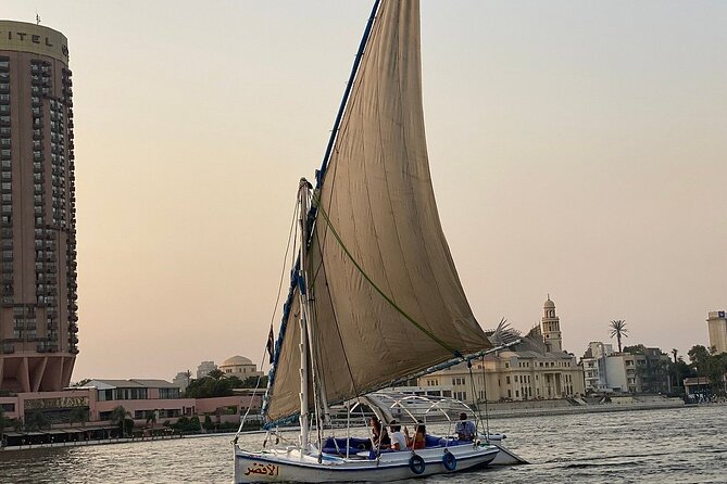 Private Nile Felucca With Transfers And Drinks - Pickup in an Air-Conditioned Vehicle