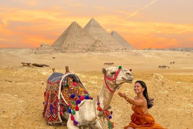 Private Pyramids & Sphinx Day with Great Egyptian Museum - Meeting the Great Sphinx